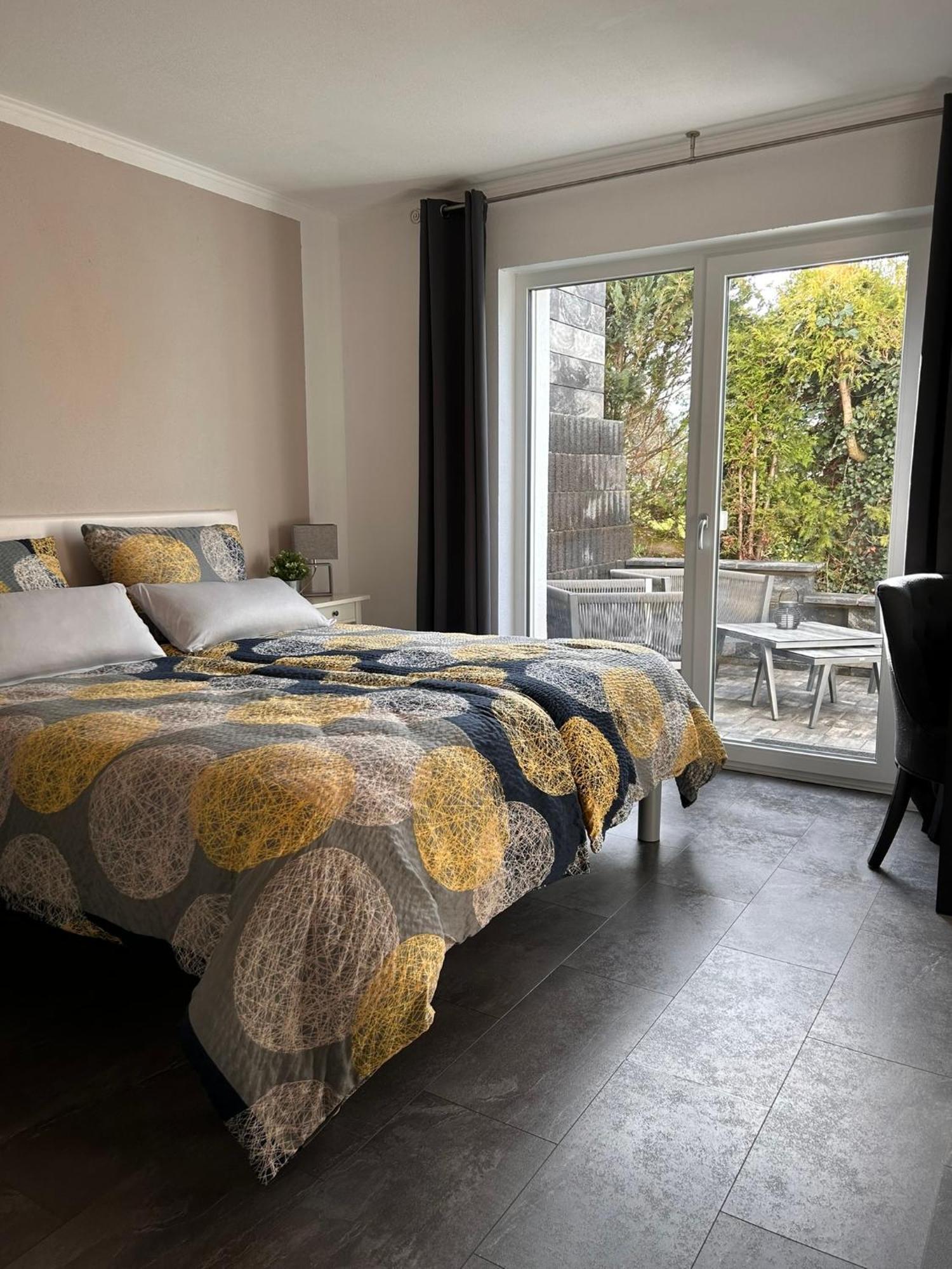 Haus Uebernachtenswert Cochem Mosel Exteriér fotografie